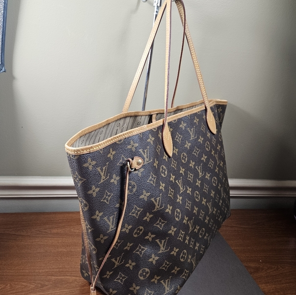 Authentic Louis Vuitton Neverfull Gm Large Shoulder Tote Bag - Picture 4 of 15